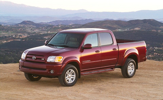 Toyota thu hồi hơn 2 triệu xe lỗi túi khí trên toàn cầu